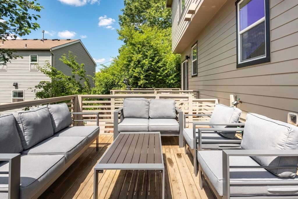 Comfy Family Home, Walkable Neighborhood + Patio! Portland Bagian luar foto